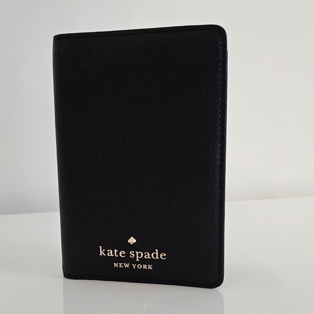KATE SPADE - Staci Passport/Credit Cards/ID